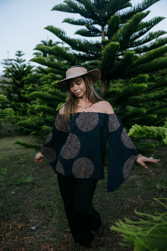 Leiahi wahine top - Ke po'ai o ke ola print