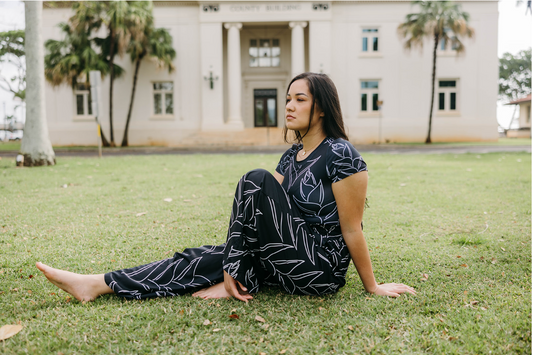 Kehau Pants - Black Heliconia Print